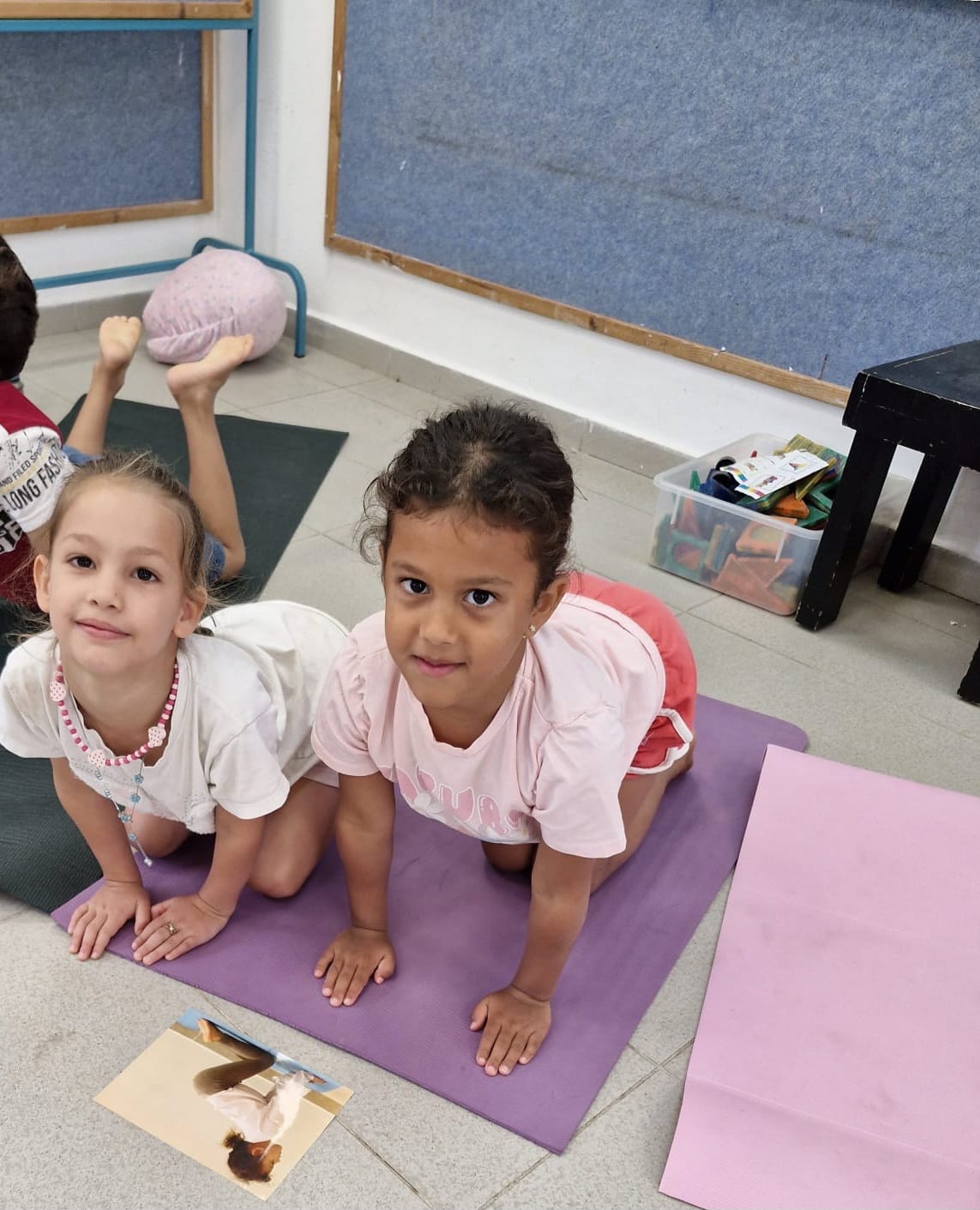 יוגה ילדים 2